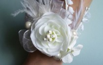 Thornhill Market Florist, corsages, boutonnieres & headpieces, flower arrangements, hand tied bouquets, wedding and corporate florals, plants, floral design seminars, flowers in Thornhill and Toronto